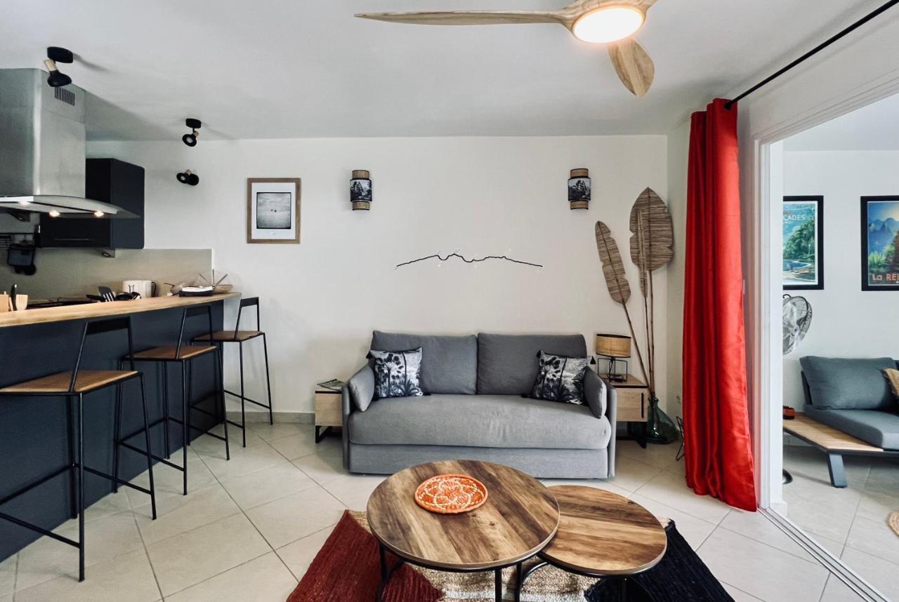 Апартаменты Cosy Letchis Сен-Пьер Экстерьер фото